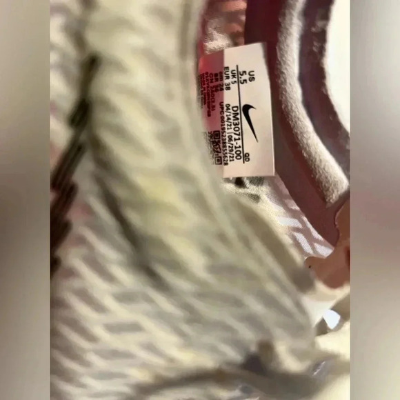 Rare Nike Zoom Mamba V Rawdacious DM3071-100 Track Spikes sz Woman 5.5 With Key - Picture 6 of 6